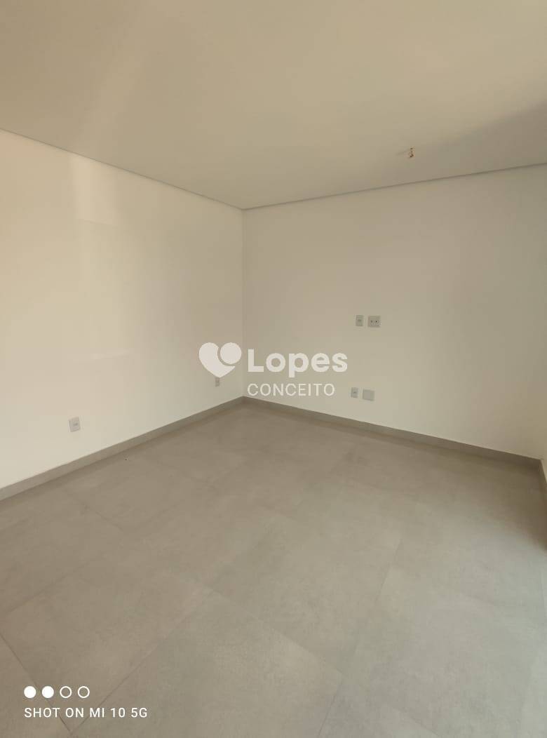 Casa à venda com 2 quartos, 100m² - Foto 12