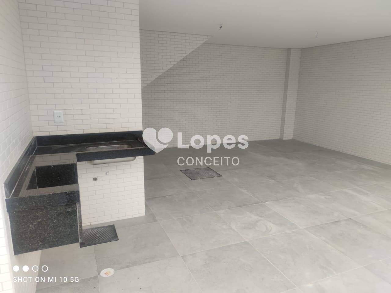 Casa à venda com 2 quartos, 100m² - Foto 15