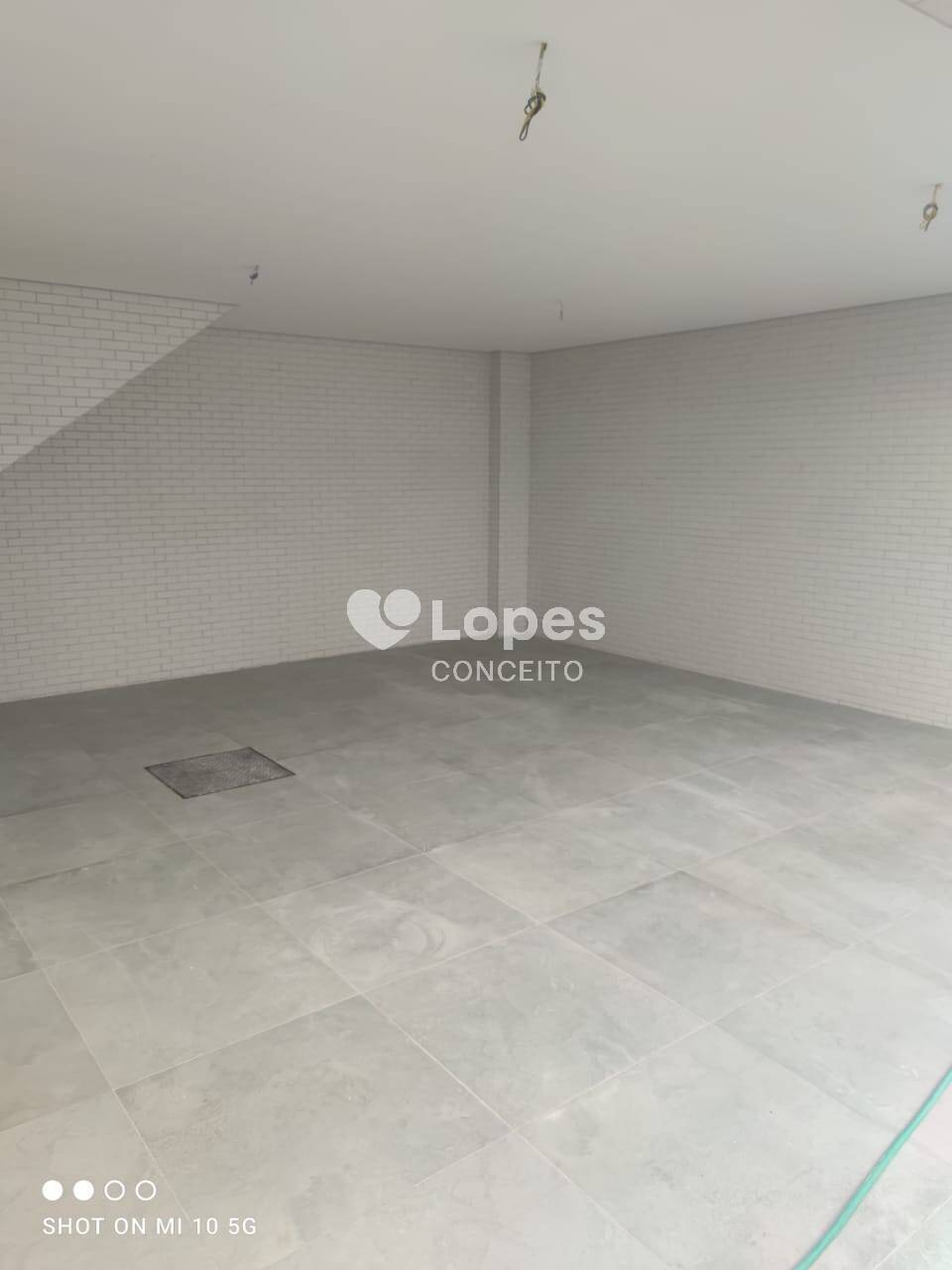 Casa à venda com 2 quartos, 100m² - Foto 16