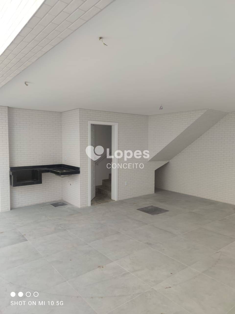 Casa à venda com 2 quartos, 100m² - Foto 21