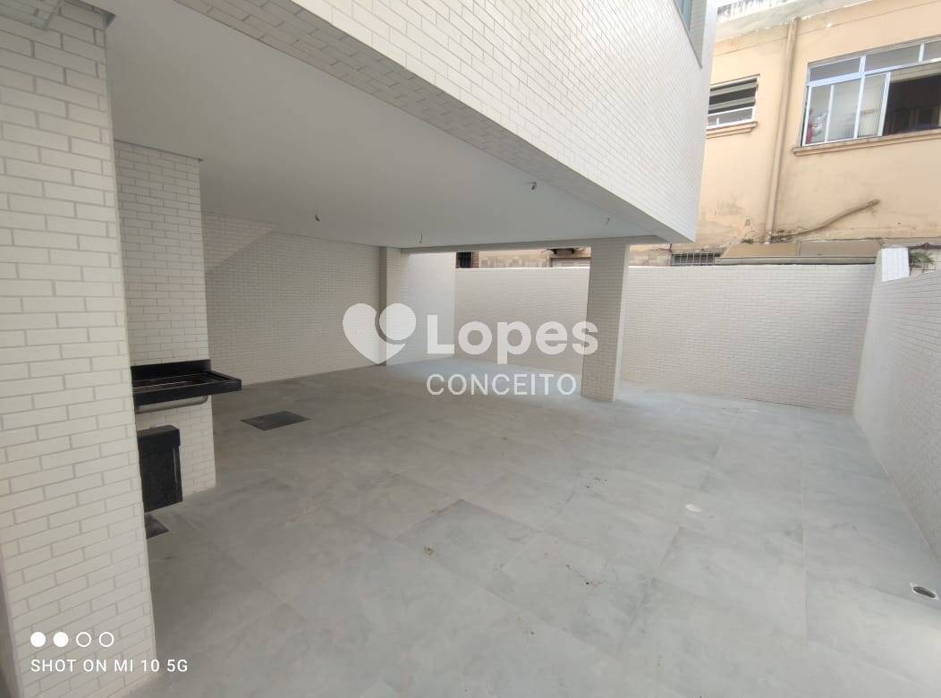 Casa à venda com 2 quartos, 100m² - Foto 27