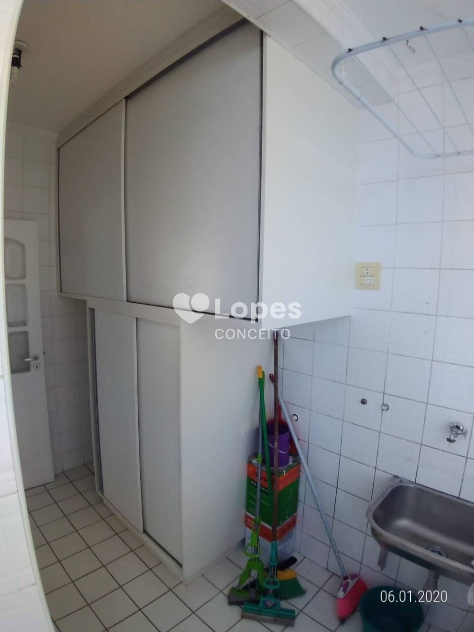 Apartamento à venda com 3 quartos, 115m² - Foto 18