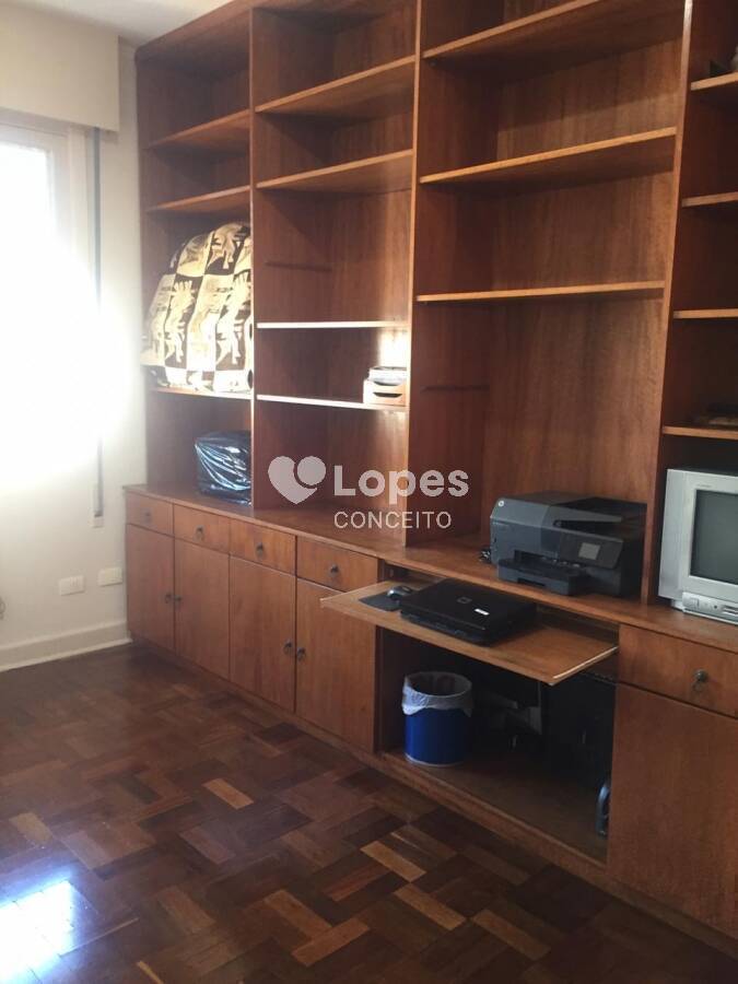 Apartamento à venda com 3 quartos, 190m² - Foto 7