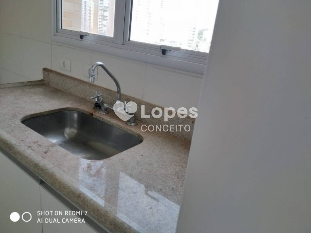 Apartamento para alugar com 1 quarto, 53m² - Foto 12