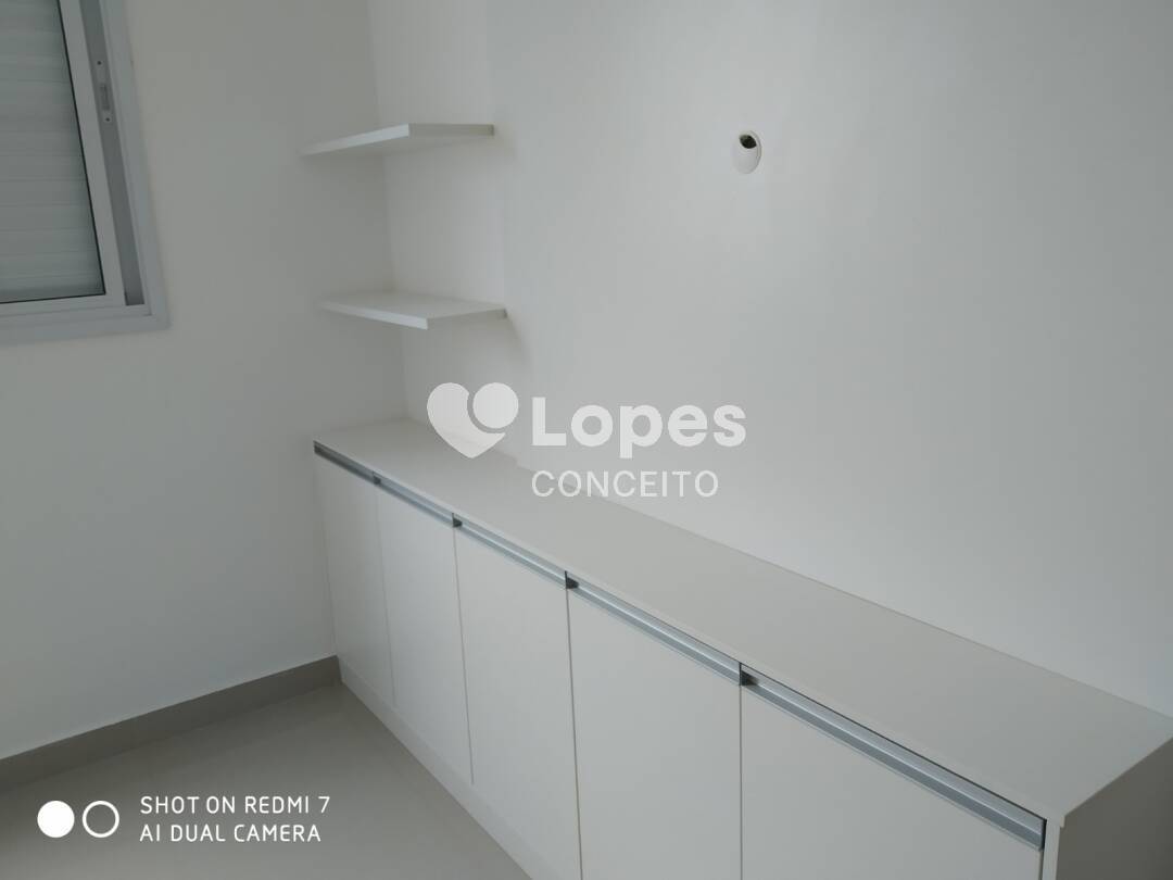 Apartamento para alugar com 2 quartos, 64m² - Foto 7