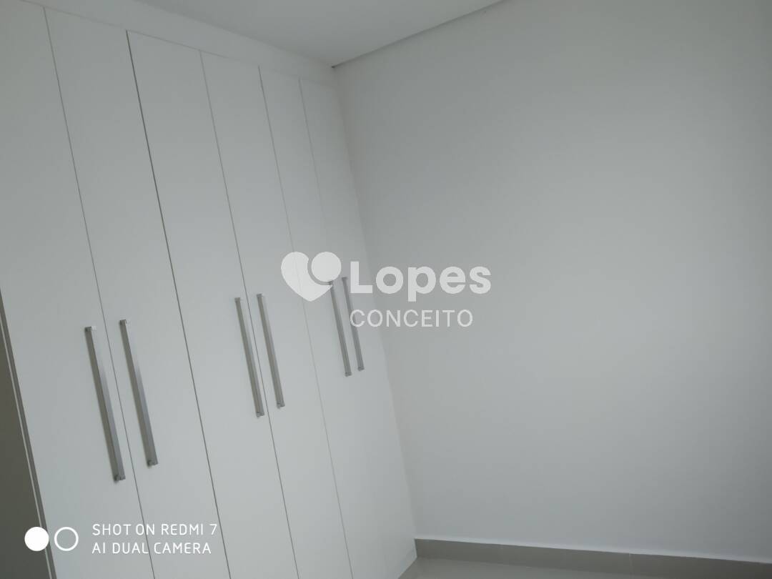 Apartamento para alugar com 2 quartos, 64m² - Foto 16