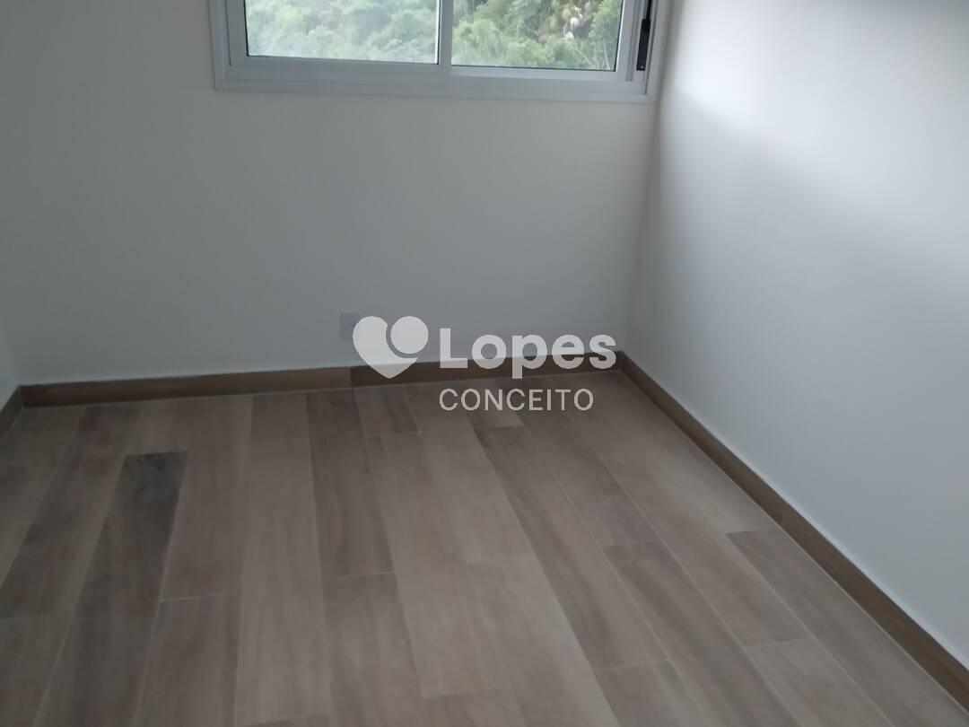 Apartamento à venda com 1 quarto, 40m² - Foto 5