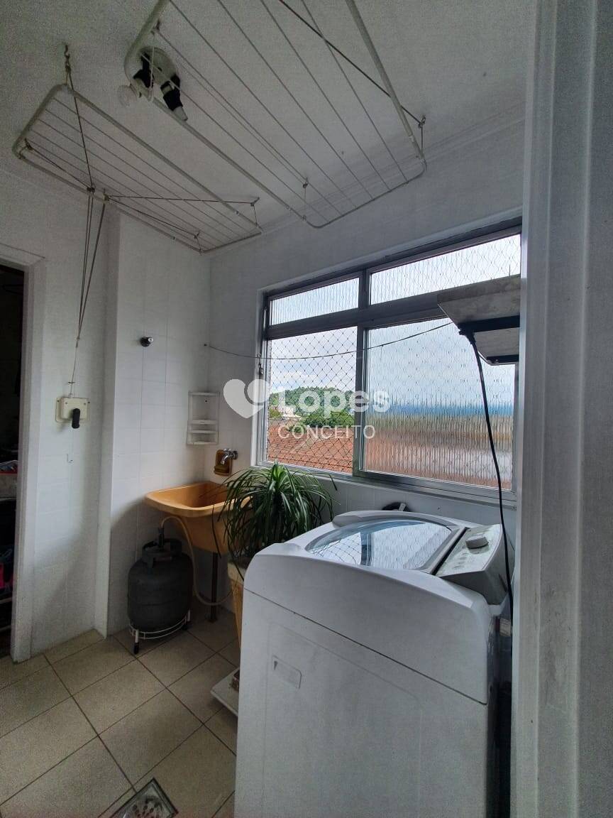 Apartamento à venda com 2 quartos, 79m² - Foto 17