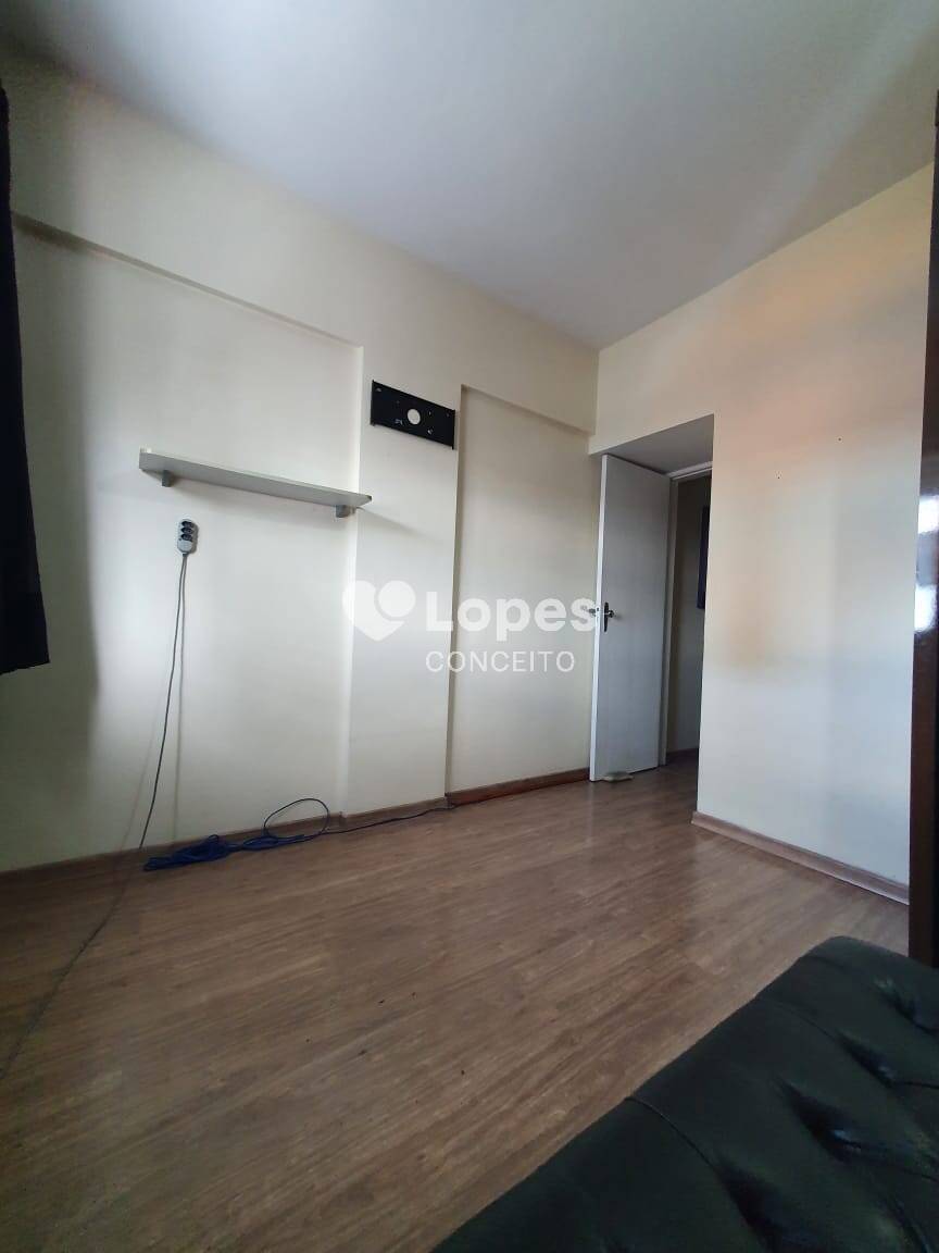 Apartamento à venda com 2 quartos, 79m² - Foto 10