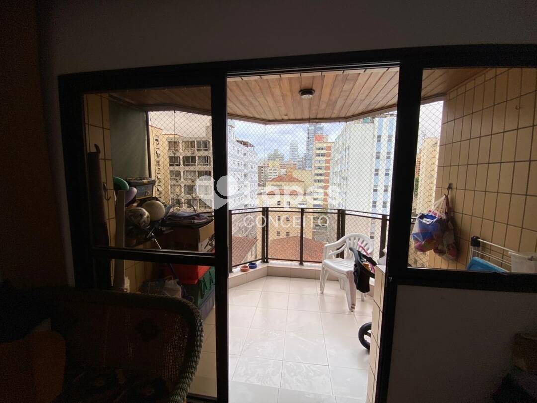 Apartamento à venda com 2 quartos, 125m² - Foto 2