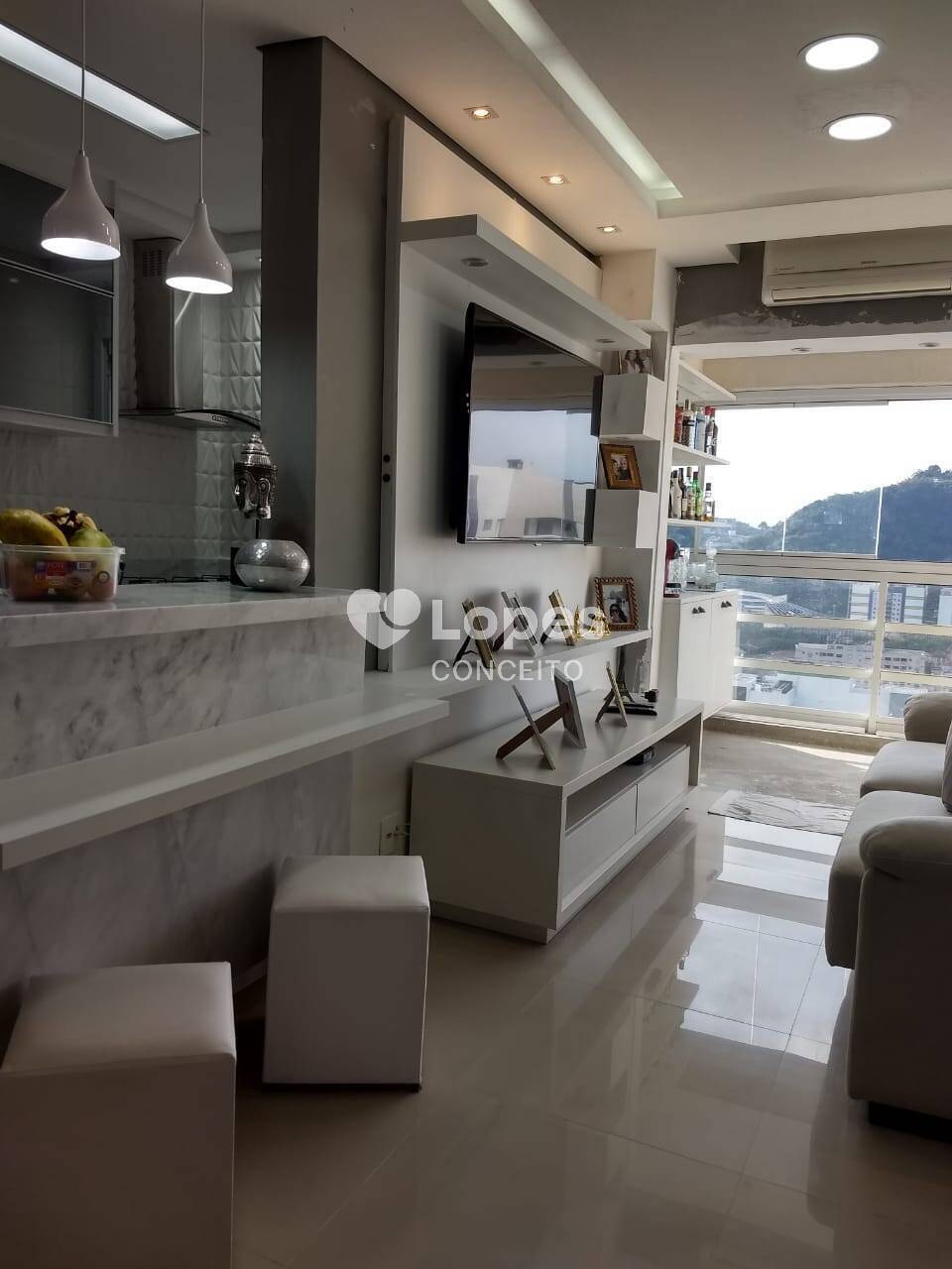 Apartamento à venda com 2 quartos, 80m² - Foto 4