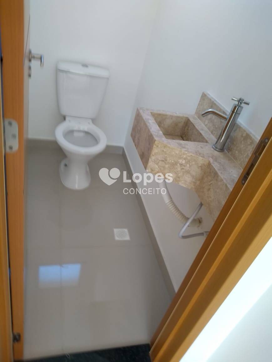 Casa à venda com 3 quartos, 130m² - Foto 12