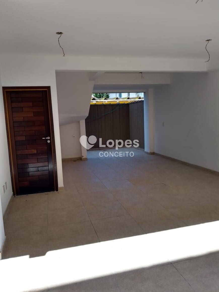 Casa à venda com 3 quartos, 130m² - Foto 16