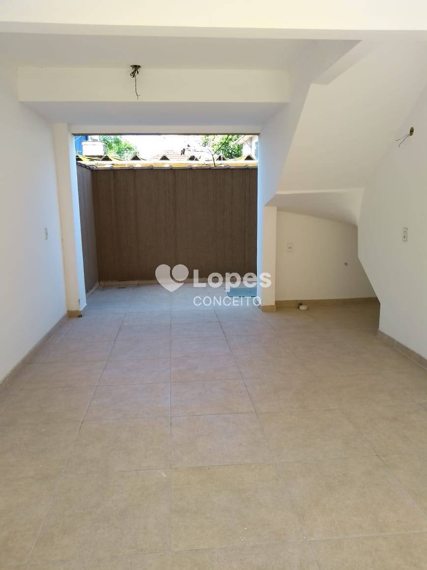 Casa à venda com 3 quartos, 130m² - Foto 15