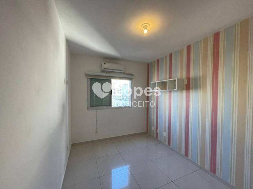 Apartamento para alugar com 3 quartos, 101m² - Foto 13