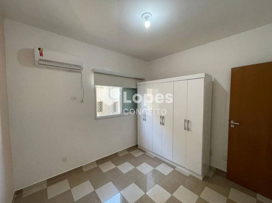 Apartamento para alugar com 3 quartos, 101m² - Foto 11