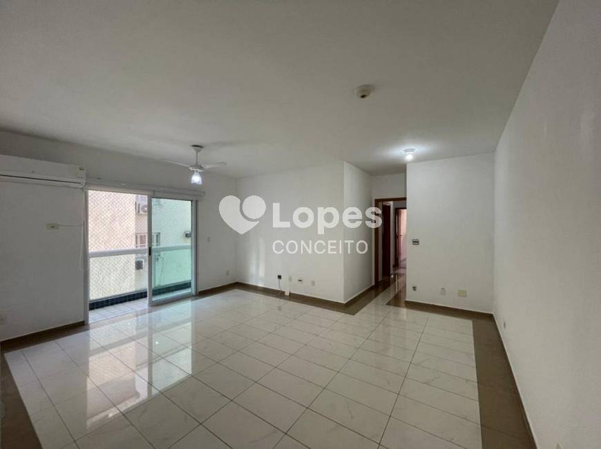 Apartamento para alugar com 3 quartos, 101m² - Foto 2