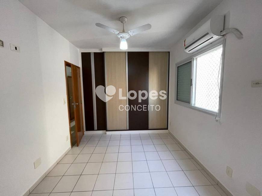 Apartamento para alugar com 3 quartos, 101m² - Foto 15