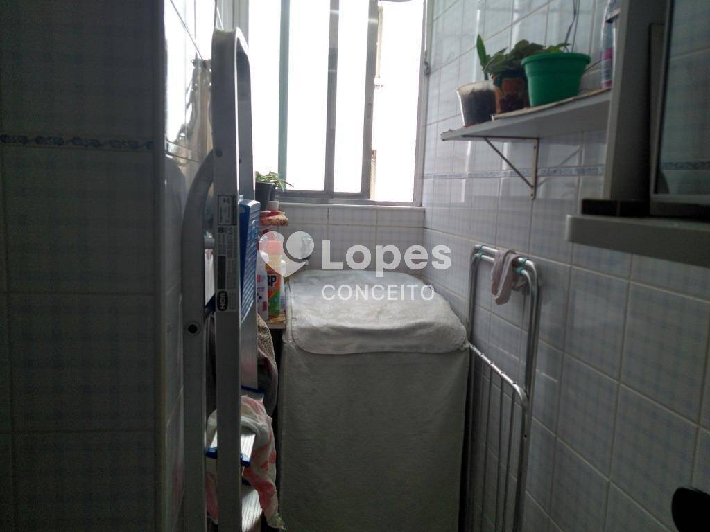 Apartamento à venda com 1 quarto, 49m² - Foto 12