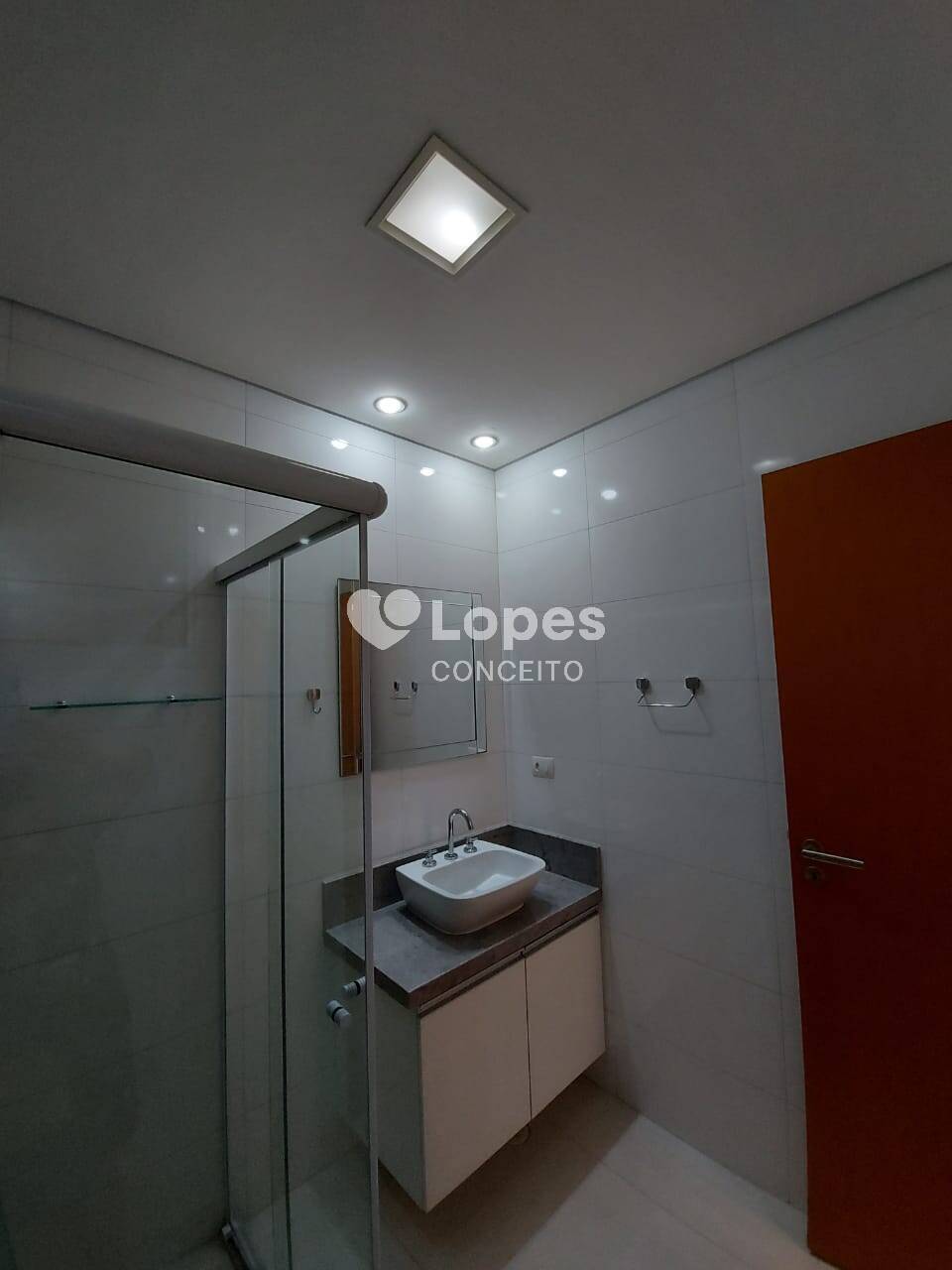 Apartamento para alugar com 2 quartos, 64m² - Foto 18