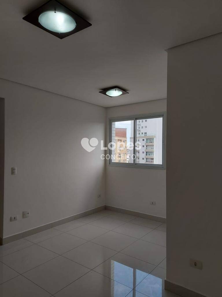 Apartamento para alugar com 2 quartos, 64m² - Foto 19