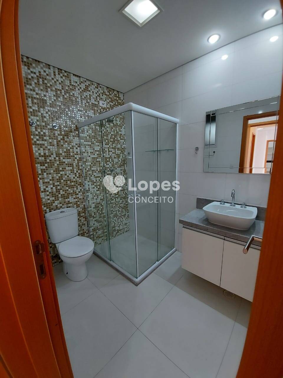 Apartamento para alugar com 2 quartos, 64m² - Foto 23