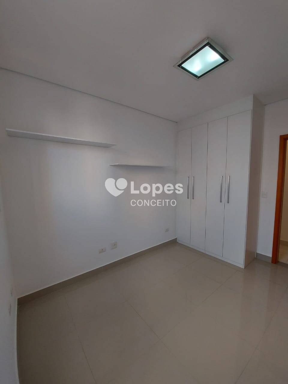 Apartamento para alugar com 2 quartos, 64m² - Foto 24