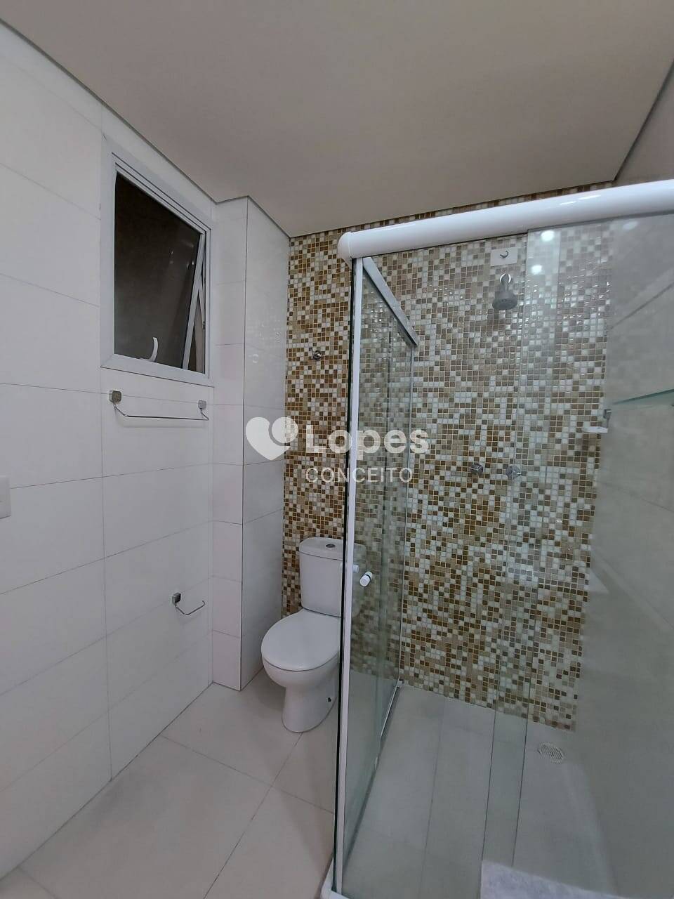 Apartamento para alugar com 2 quartos, 64m² - Foto 25