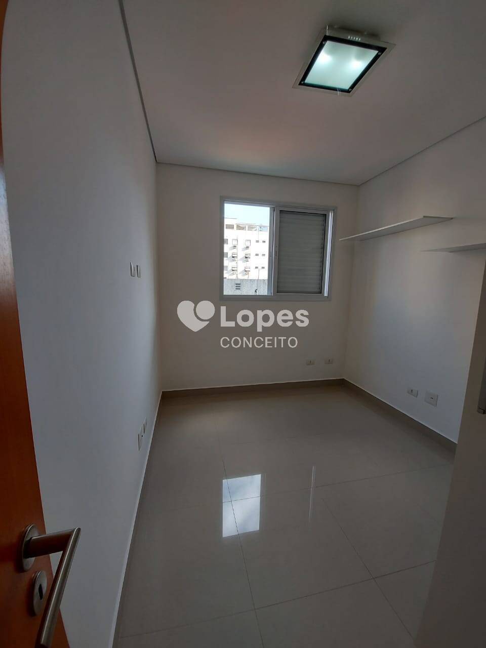 Apartamento para alugar com 2 quartos, 64m² - Foto 27