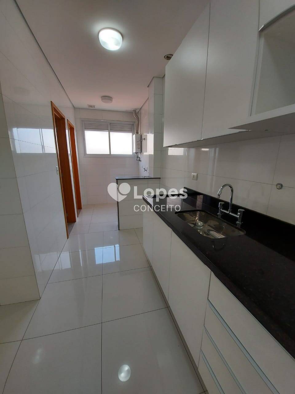 Apartamento para alugar com 2 quartos, 64m² - Foto 35