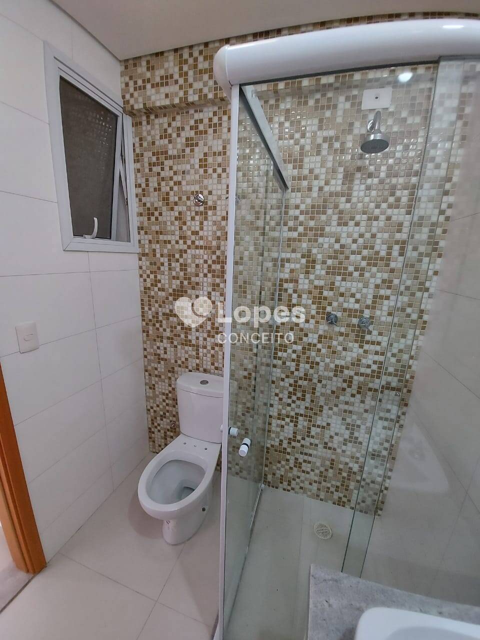 Apartamento para alugar com 2 quartos, 64m² - Foto 37