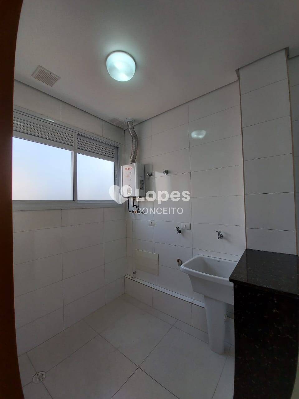 Apartamento para alugar com 2 quartos, 64m² - Foto 38