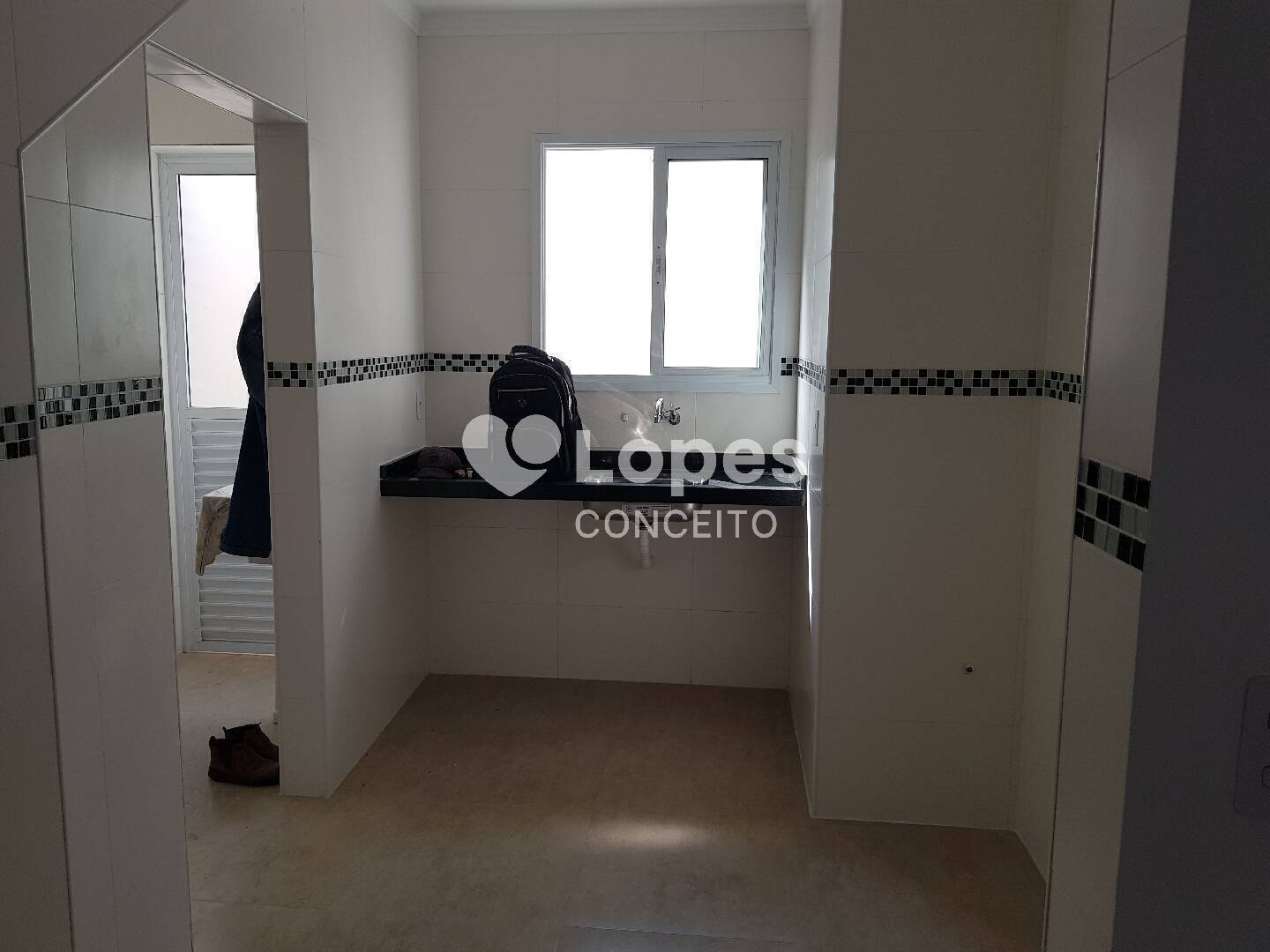 Casa à venda com 1 quarto, 43m² - Foto 4