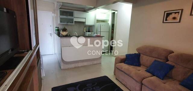 Apartamento à venda com 2 quartos, 70m² - Foto 10