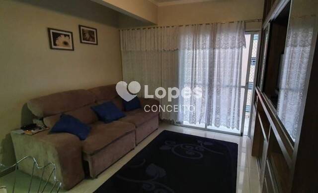 Apartamento à venda com 2 quartos, 70m² - Foto 5