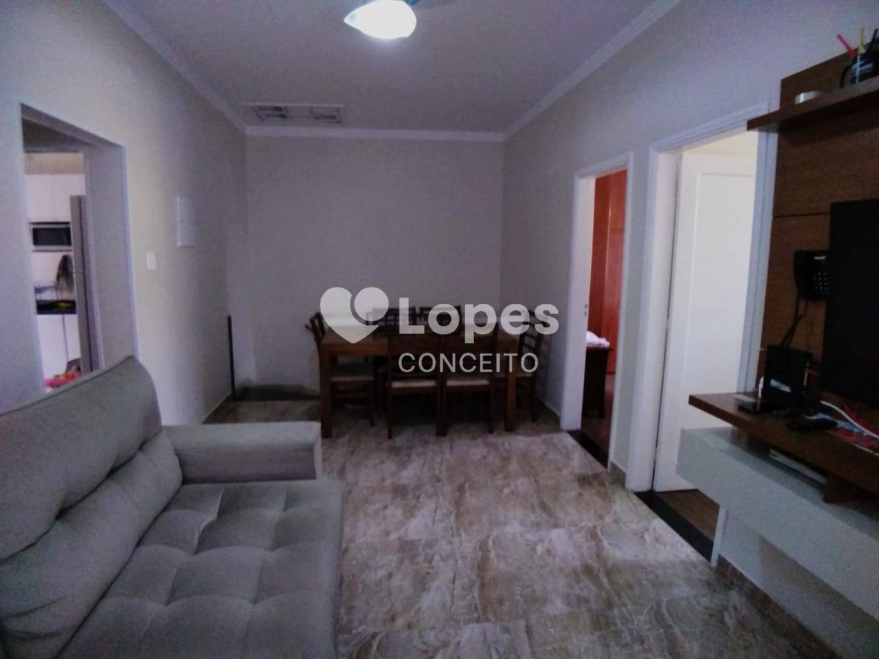 Casa à venda com 3 quartos, 87m² - Foto 1