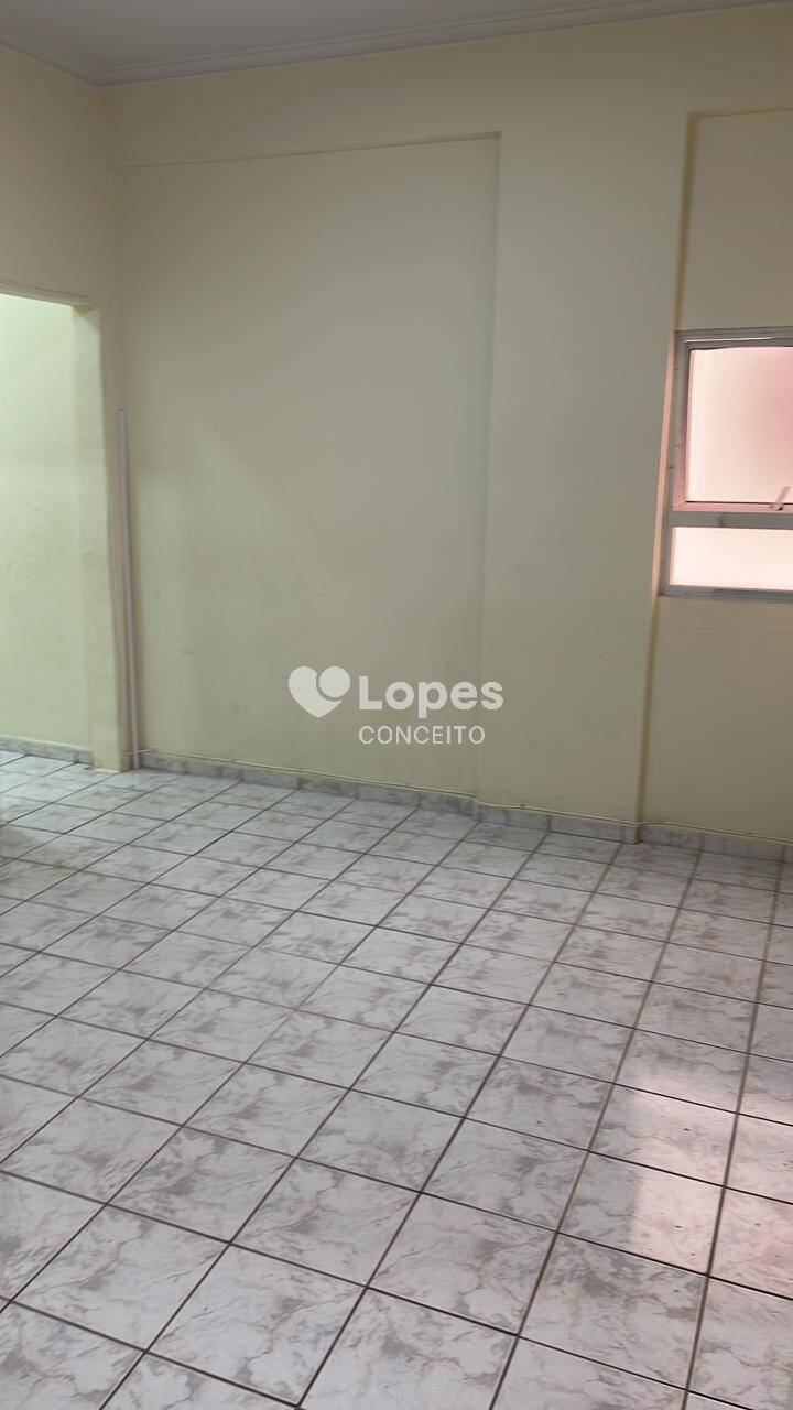 Apartamento para alugar com 2 quartos, 68m² - Foto 11