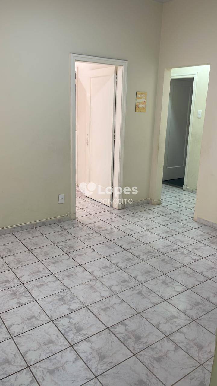 Apartamento para alugar com 2 quartos, 68m² - Foto 10