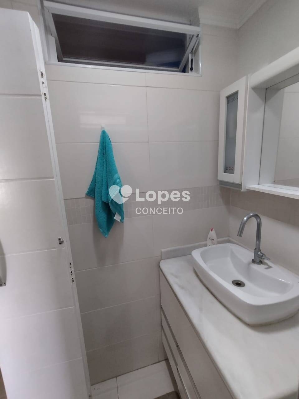 Apartamento à venda com 2 quartos, 70m² - Foto 21