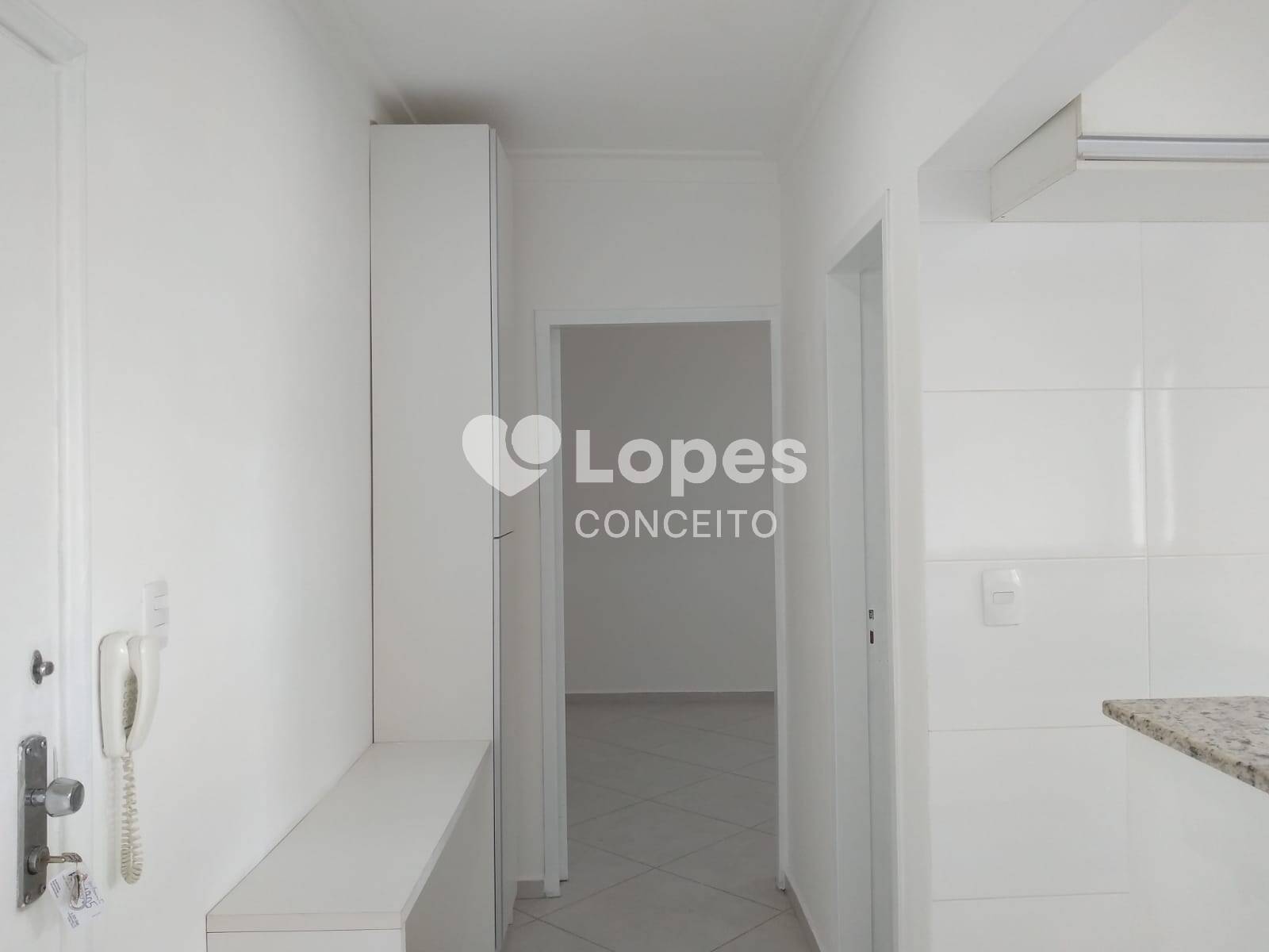 Apartamento à venda com 1 quarto, 60m² - Foto 14