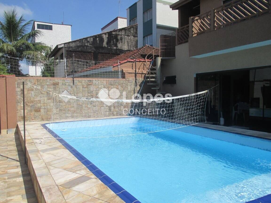 Casa à venda com 4 quartos, 350m² - Foto 3