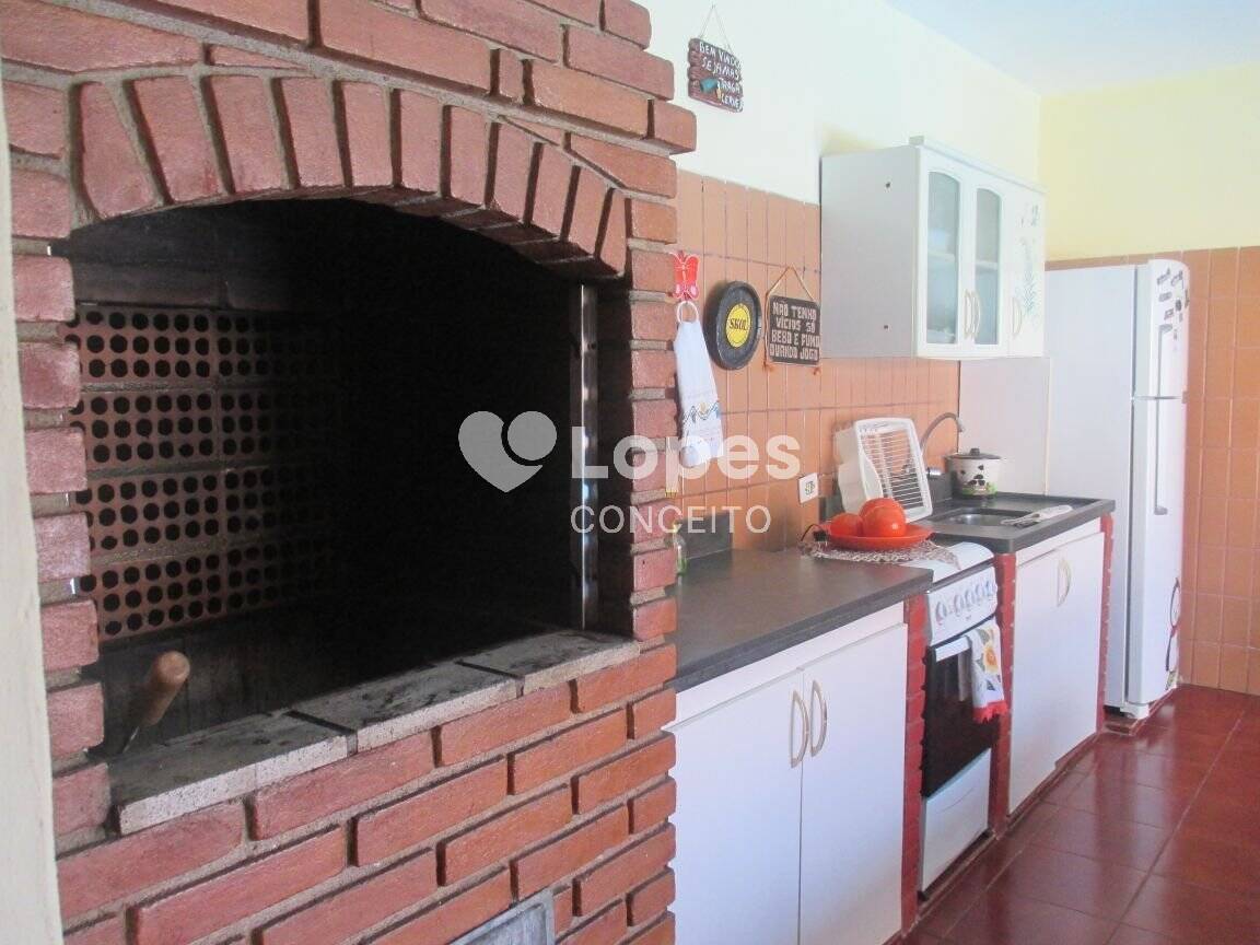 Casa à venda com 4 quartos, 350m² - Foto 29