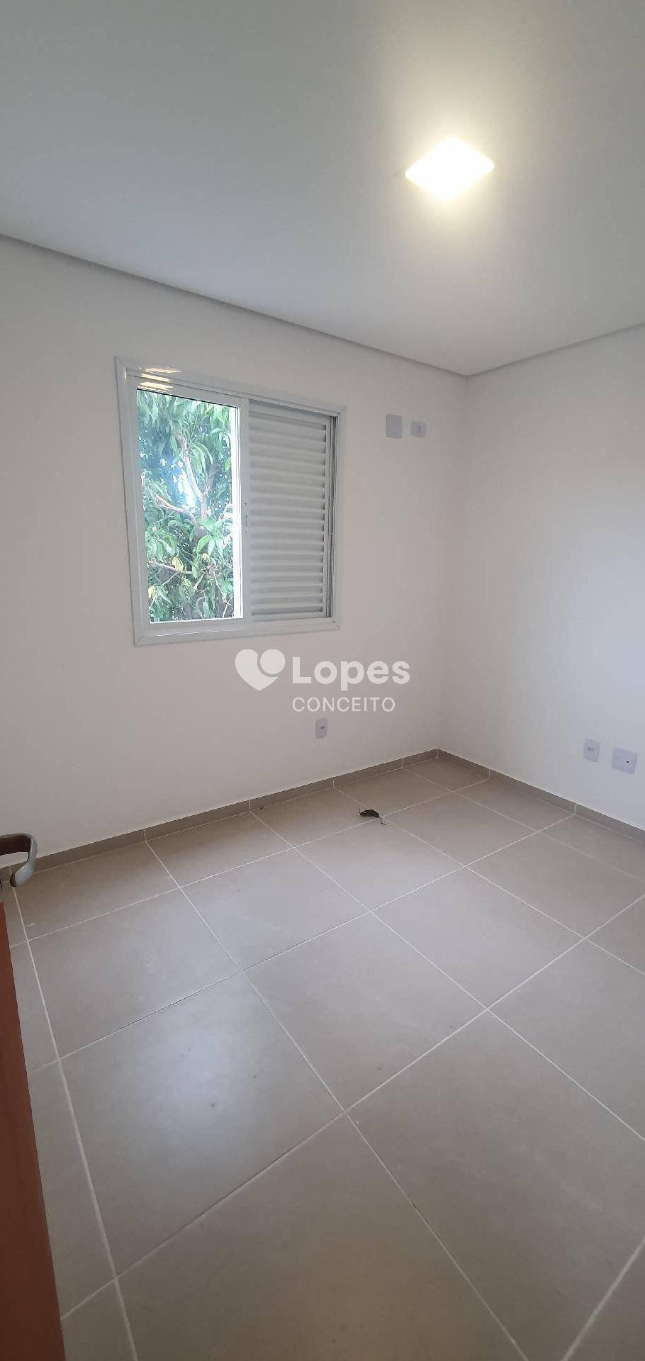 Apartamento à venda com 2 quartos, 54m² - Foto 5