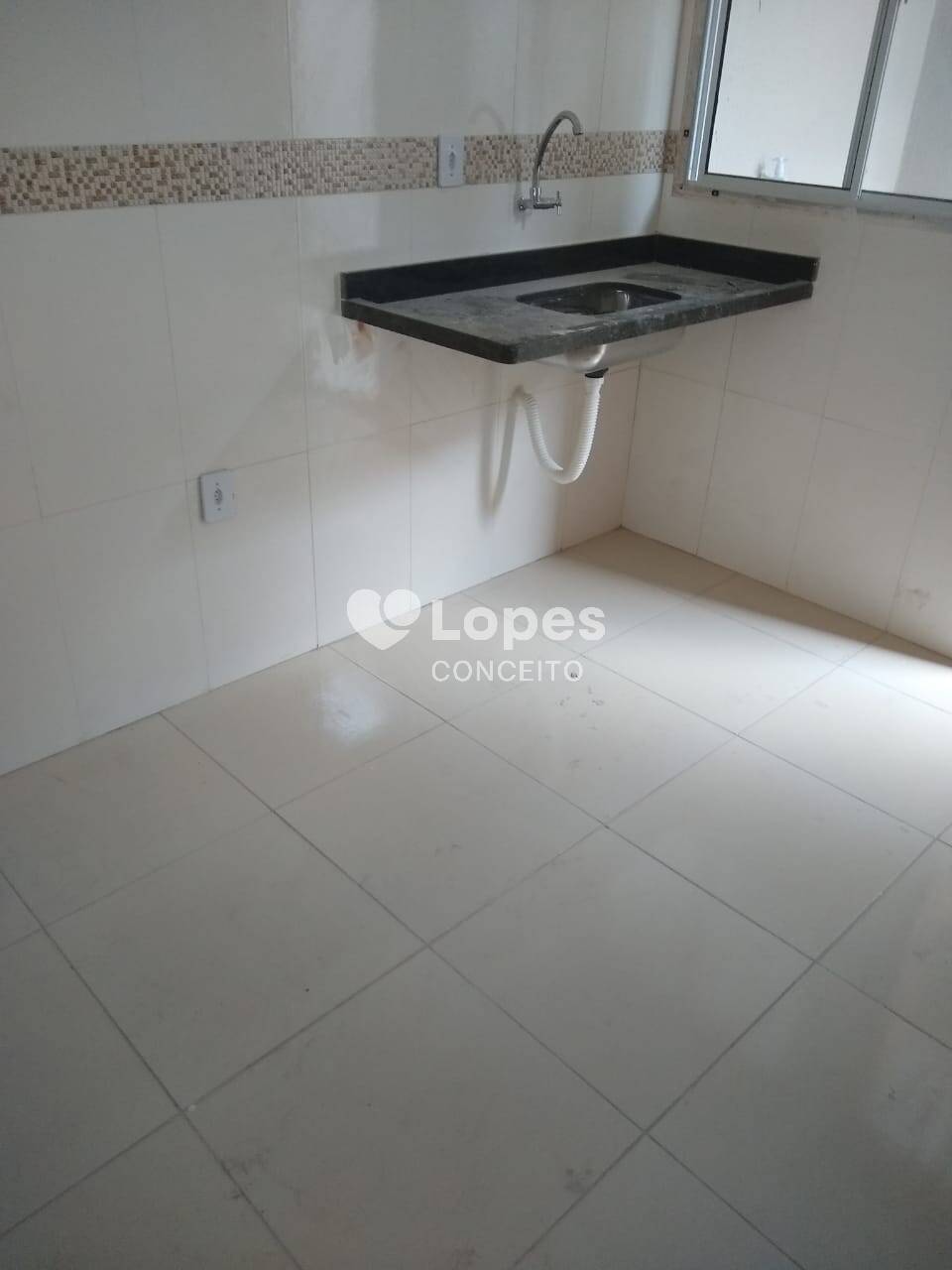 Casa à venda com 2 quartos, 49m² - Foto 10