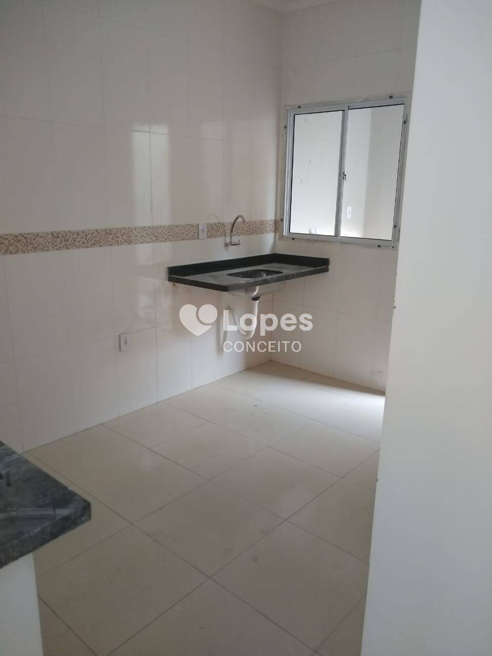 Casa à venda com 2 quartos, 49m² - Foto 8