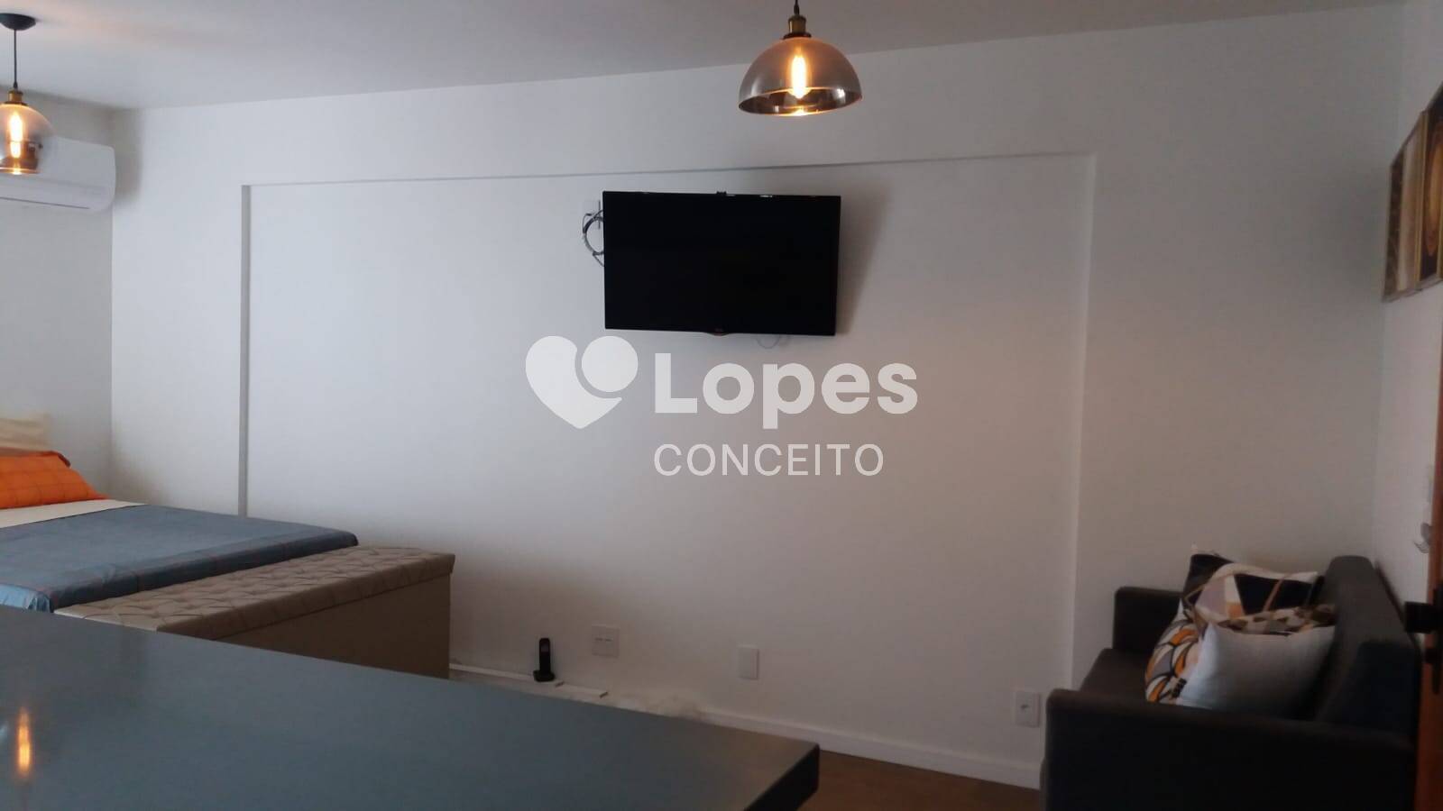 Apartamento à venda com 1 quarto, 36m² - Foto 12