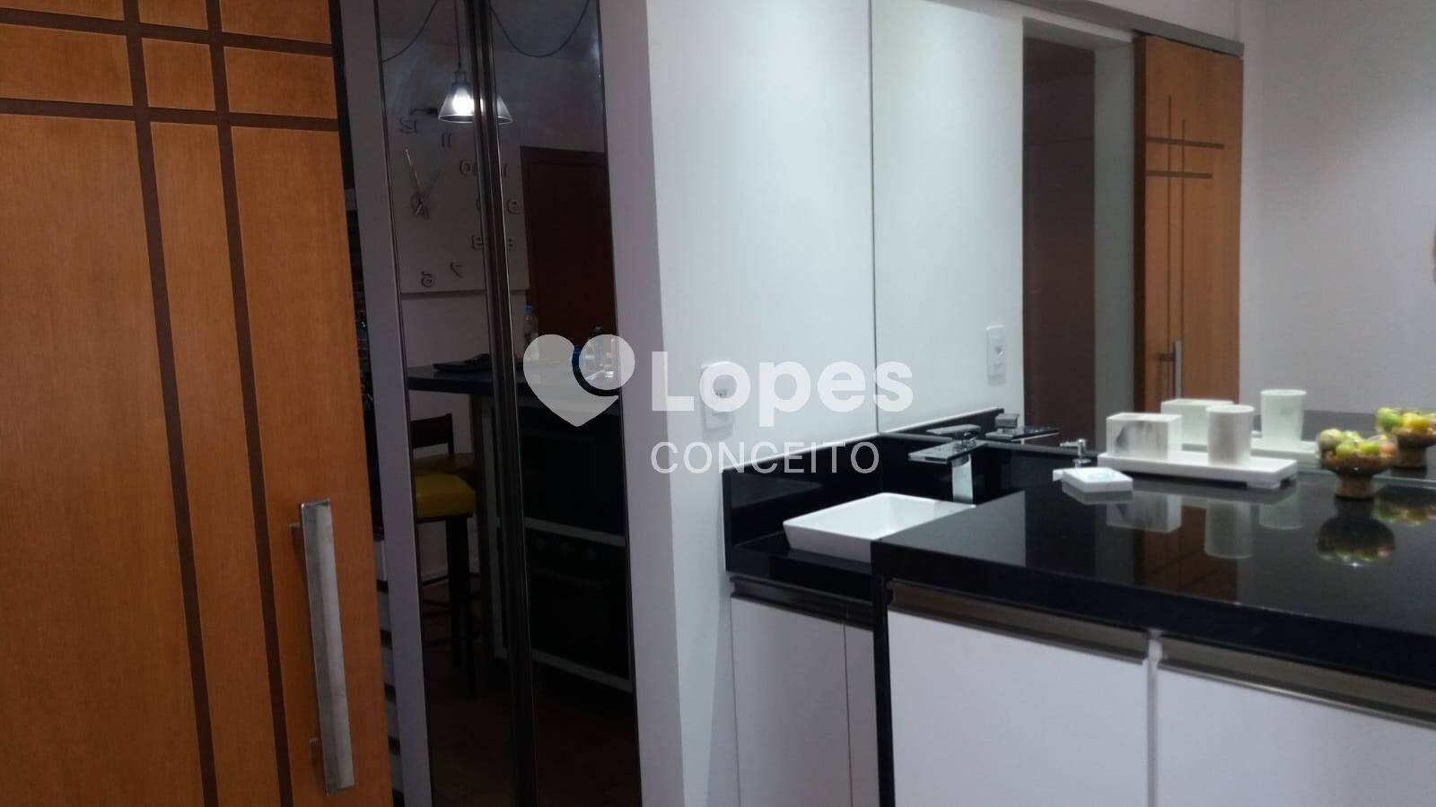 Apartamento à venda com 1 quarto, 36m² - Foto 25