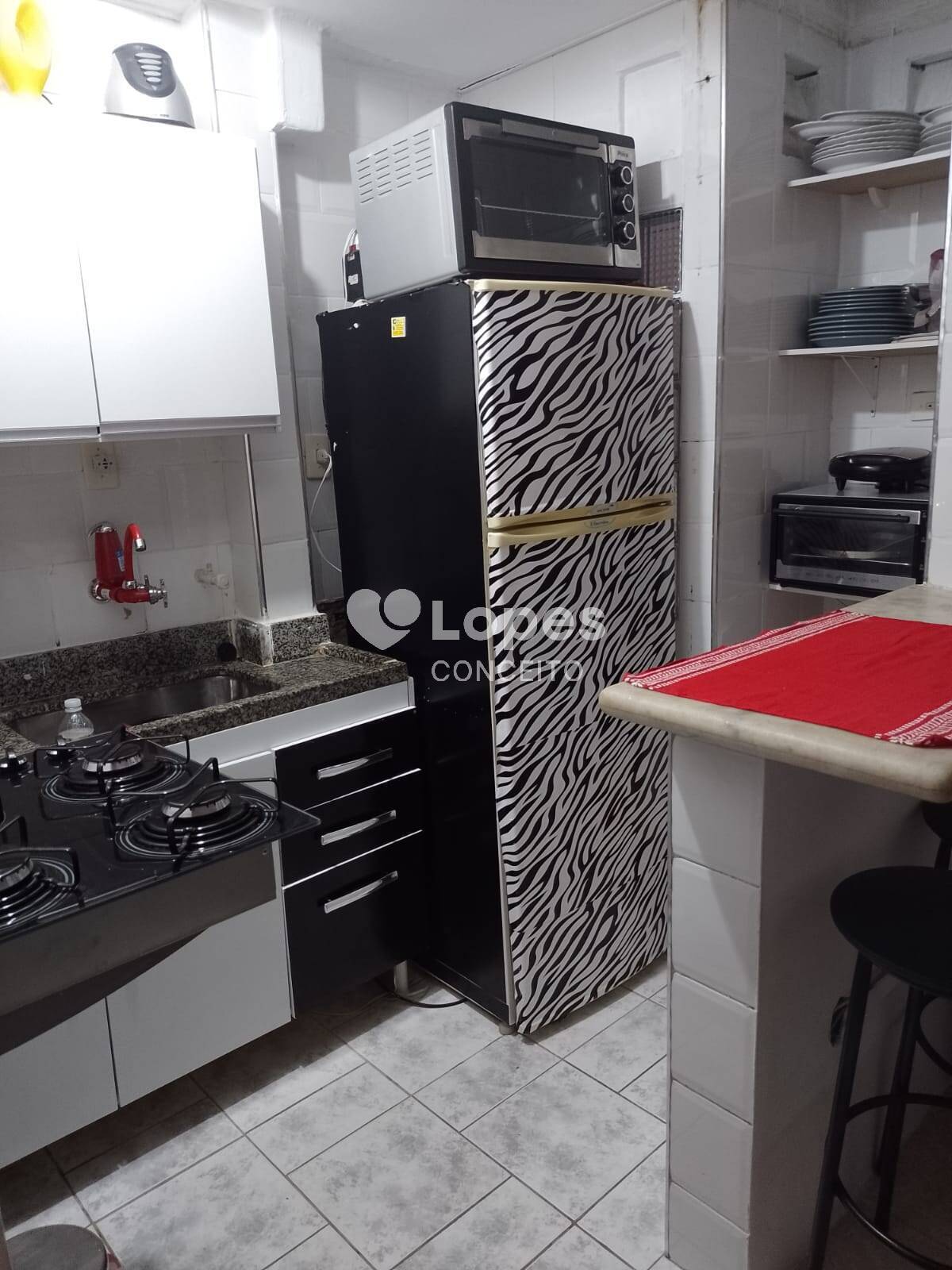 Apartamento à venda com 1 quarto, 35m² - Foto 8