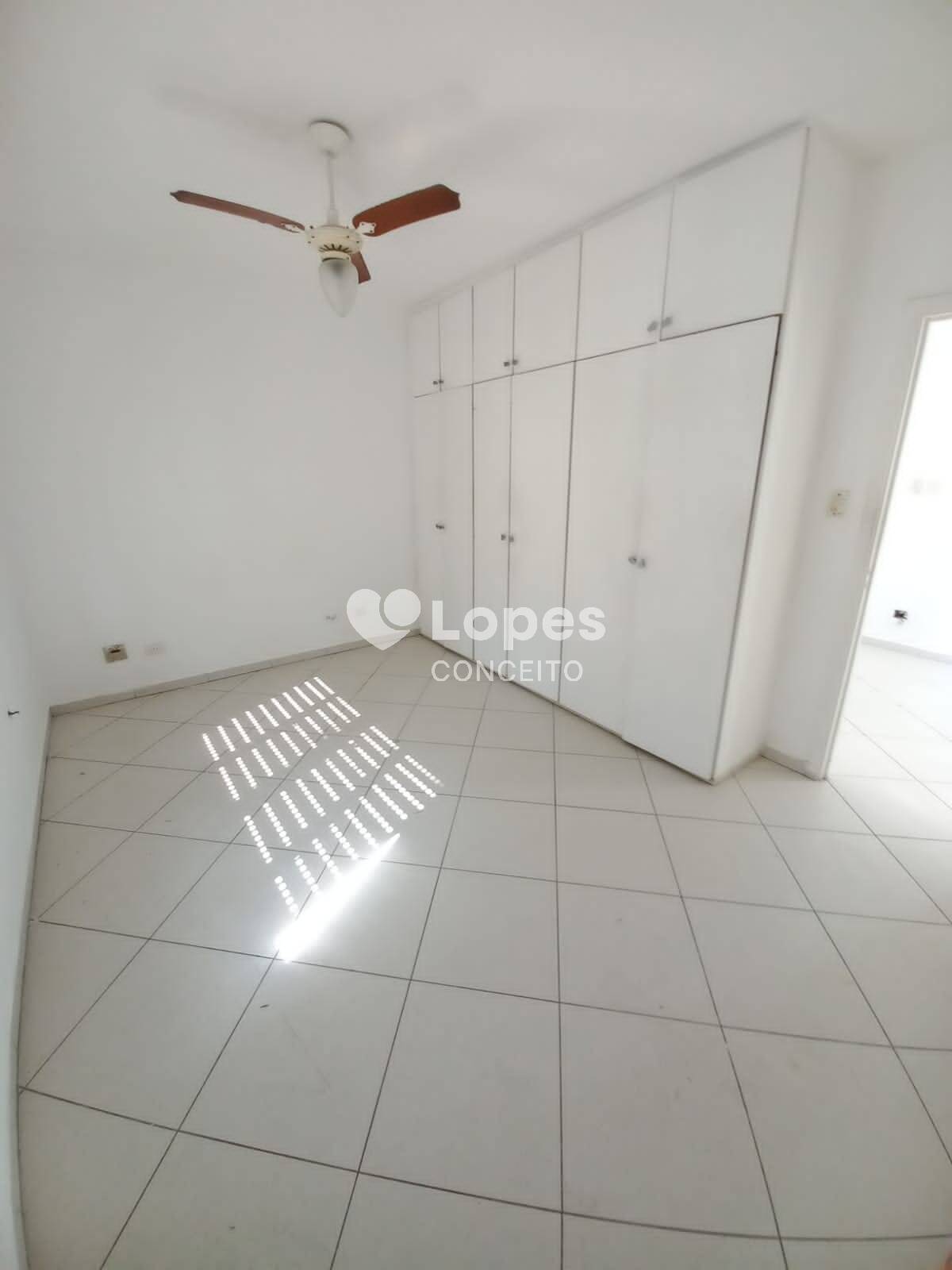 Apartamento à venda com 1 quarto, 41m² - Foto 12