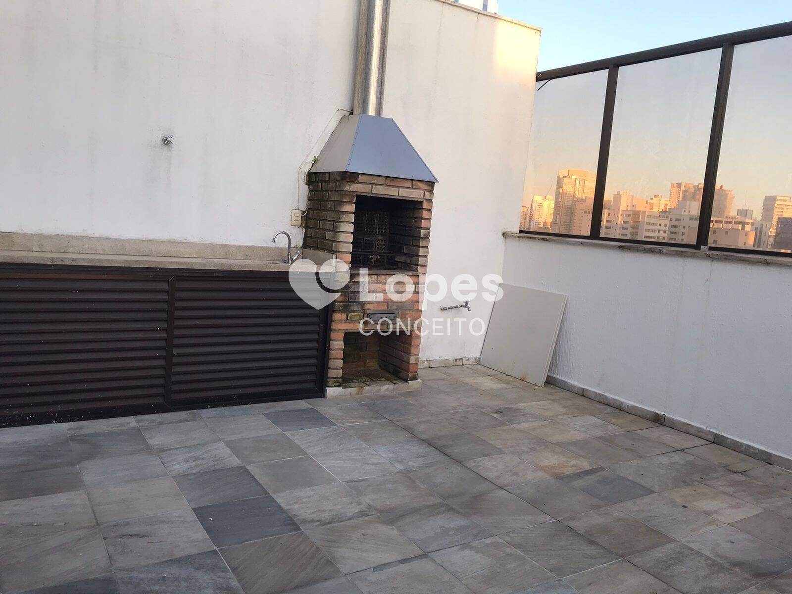 Apartamento à venda com 3 quartos, 306m² - Foto 3